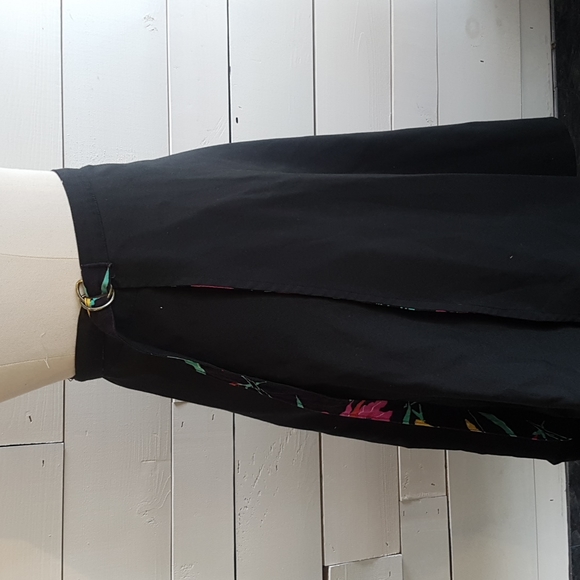 Reversible cotton wrap skirt - Picture 6 of 9